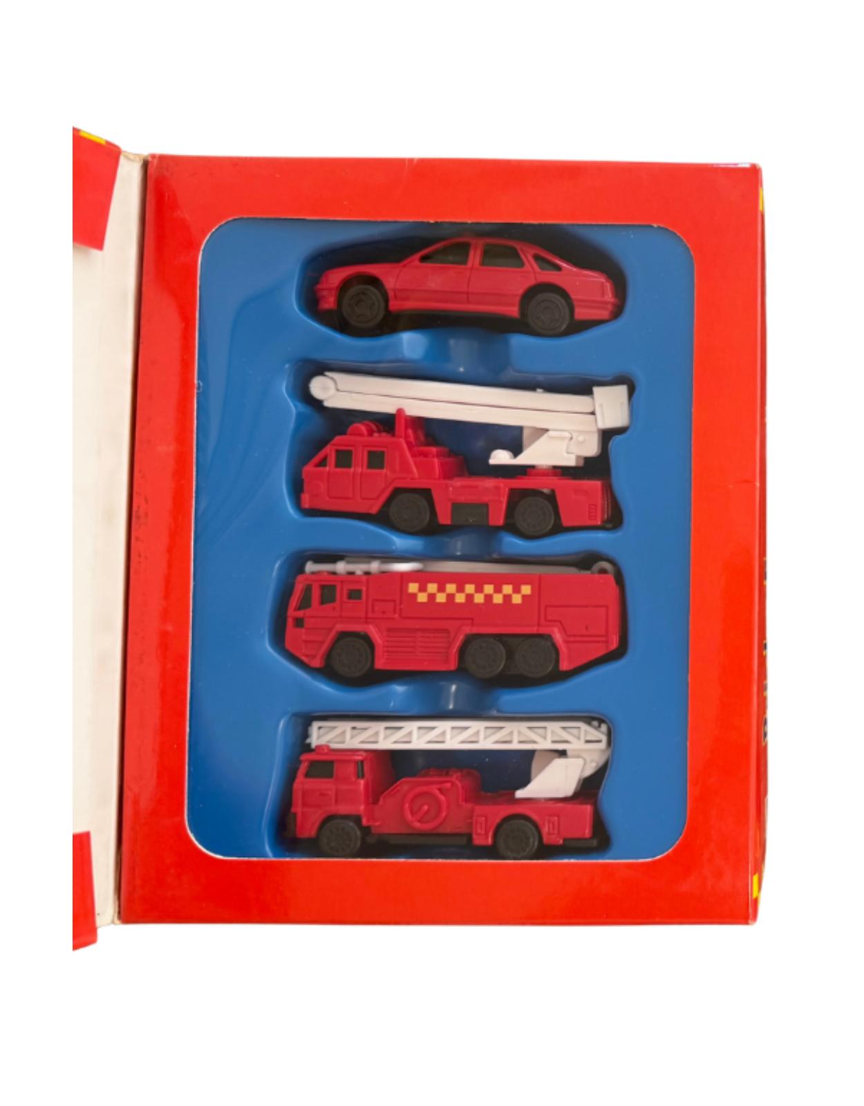 Bei der Feuerwehr: Buch & Spiel 